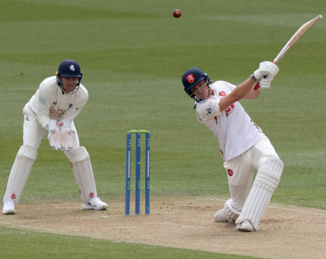 Kent CCC vs Essex CCC 22-04-23 - 02414