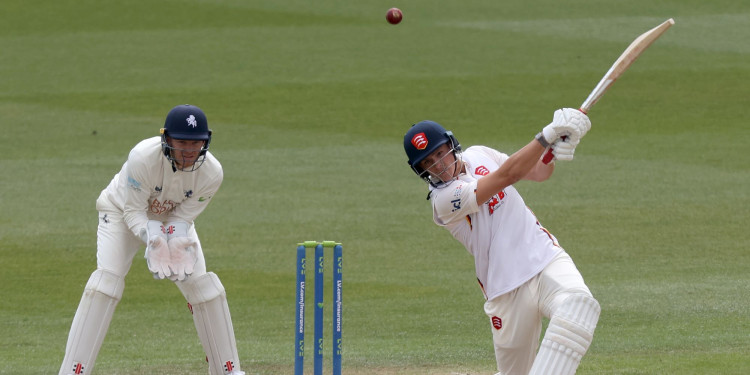 Kent_CCC_vs_Essex_CCC_22_04_23___02414